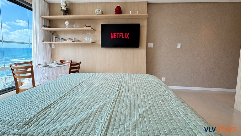 ART440 Studio com vista parcial do mar by VLV Stays