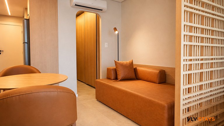 ART629 Premium Couple's Getaway by VLV Stays
