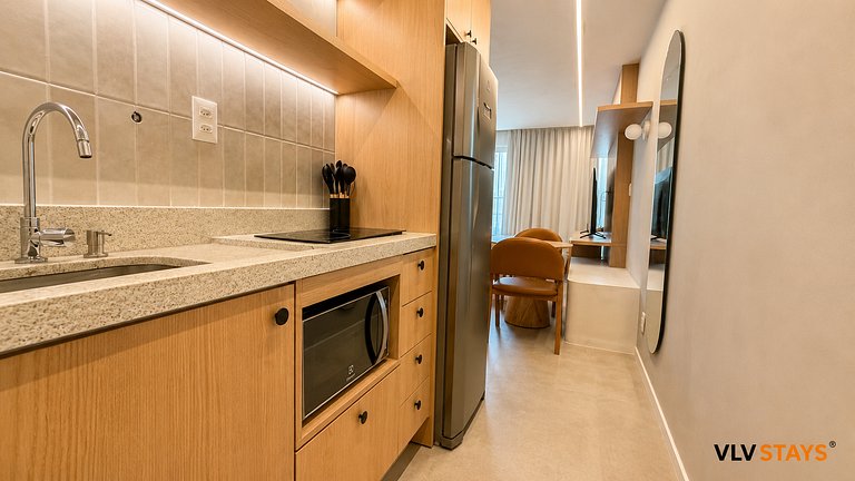 ART629 Premium Couple's Getaway by VLV Stays