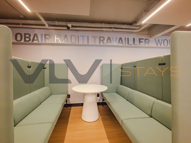 LIT Rooftop, SkyBridge e vista mar by VLV Stays