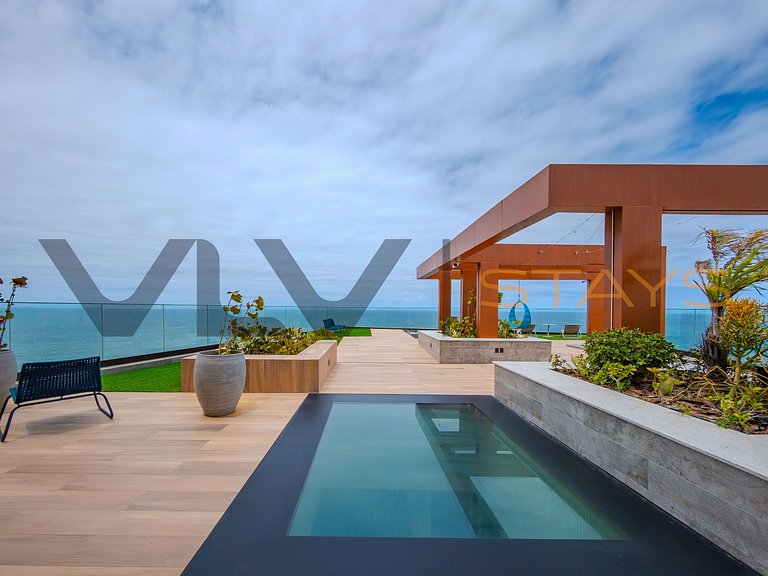 LIT Rooftop, SkyBridge e vista mar by VLV Stays