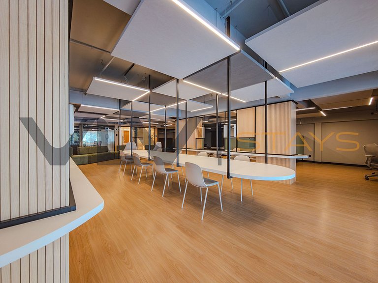 LIT Rooftop, SkyBridge e vista mar by VLV Stays