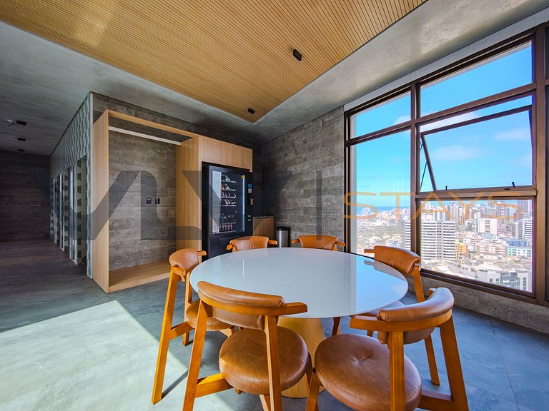 LIT Rooftop, SkyBridge e vista mar by VLV Stays