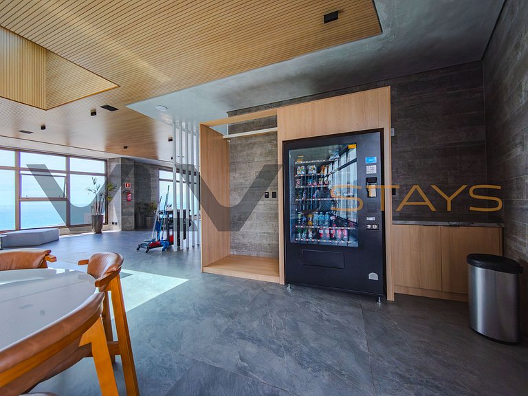 LIT Rooftop, SkyBridge e vista mar by VLV Stays